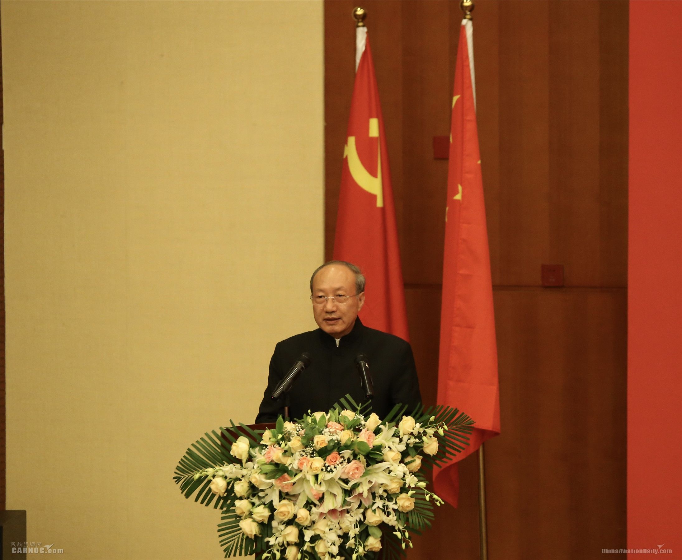 海航集團(tuán)與首旅集團(tuán)簽約 探索航企發(fā)展新模式-香港空運(yùn)