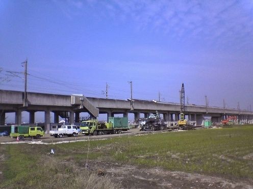 新潟地震時上越新干線列車出軌事故 新潟地震時上越新干線列車出軌事故