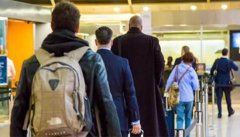 新增30個安檢自動傳送系統(tǒng) 洛杉磯機場安檢速度加快-阿聯(lián)酋的空運