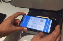 昆明機(jī)場(chǎng)國(guó)際航班試行“無(wú)紙化”乘機(jī)服務(wù)-迪拜空運(yùn)