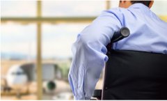 東南亞國際空運(yùn)東京成田機(jī)場自動(dòng)駕駛輪椅作好乘客測試準(zhǔn)備