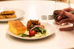 國際快遞價(jià)格-
深圳空運(yùn)-誰是中國民航未來服務(wù)榜樣？