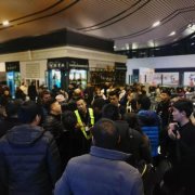 海運(yùn)報價-敦煌機(jī)場順利保障大面積航班備降