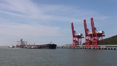 上海空運(yùn)-破億！中遠(yuǎn)海運(yùn)散運(yùn)沿海年度貨運(yùn)量三年來首次突破1億噸大關(guān)（附圖