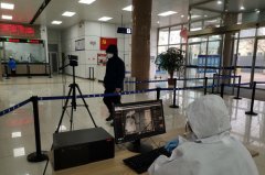 沙特阿拉伯的國際快遞-強化客運一線防控 煙臺調撥固定測溫儀到港口