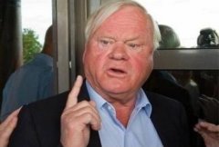 深圳出口國(guó)際快遞-挪威船王John Fredriksen巨資轉(zhuǎn)投好望角型散貨船