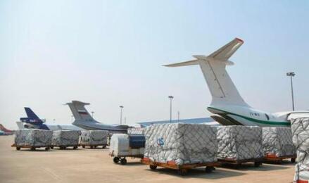 日本海運浦東國際機場出入境貨機數量猛增(附圖)