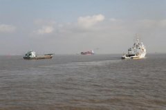 長江口南槽航道4月船舶流量環比增37.4%